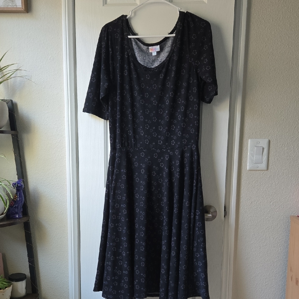 LuLaRoe Black Patterned  Nicole Dress